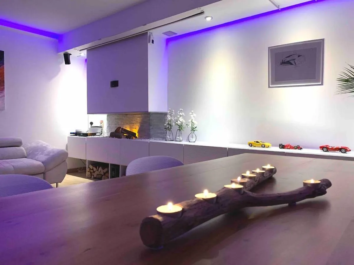 Jacuzzi Oasis Apartment Brussels